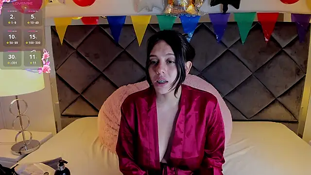 MeganMyerss  online show from September 27, 8:03 pm