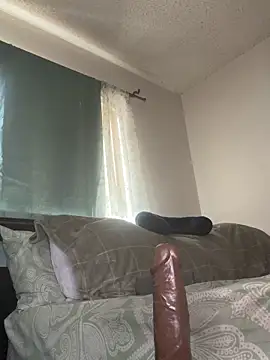 foreigntitts  online show from February 6, 11:08 pm