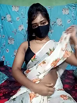 Snapshot of Cute_Couple59 chatting on May 1, 6:34 pm Cute Couple59 online show from May 1, 6:34 pm