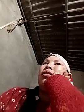 callistra online show from February 5, 12:43 pm