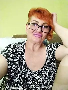 Snapshot of Alissa55552111 chatting on May 19, 6:58 pm Alissa55552111 online show from May 19, 6:58 pm