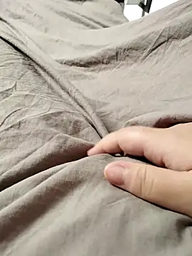 Snapshot of mysecretpussy chatting on September 18, 9:33 am mysecretpussy online show from September 18, 9:33 am