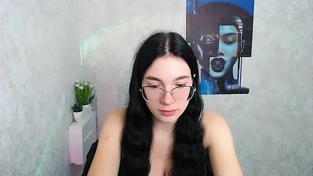 Snapshot of MiraBabe_ chatting on October 2, 12:56 pm MiraBabe  online show from October 2, 12:56 pm
