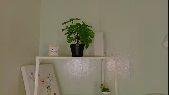 Snapshot of KeendraFox_ chatting on July 7, 9:02 am KeendraFox online show from July 7, 9:02 am