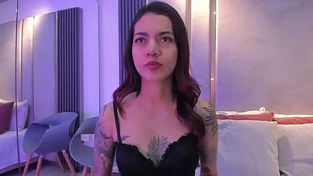 Snapshot of Vero_Jenkins chatting on November 19, 1:00 pm Vero Jenkins online show from November 19, 1:00 pm