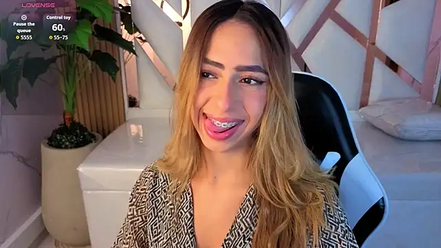 tamara tp online show from February 24, 7:45 pm