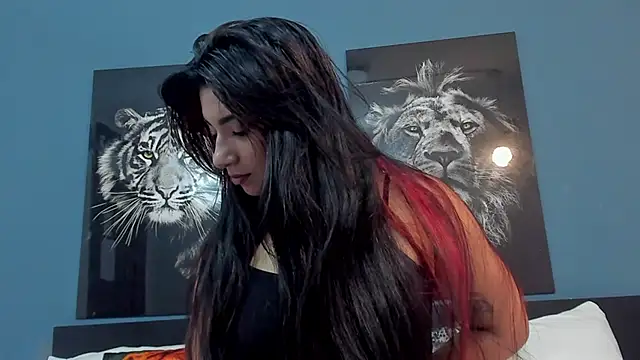 KENDRAOWEN online show from October 10, 7:57 pm