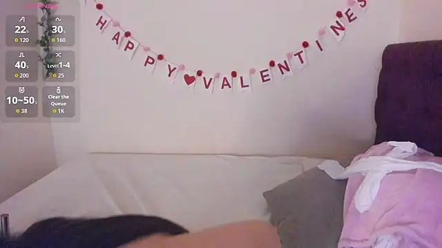 Dulcee 1 online show from February 16, 11:28 am