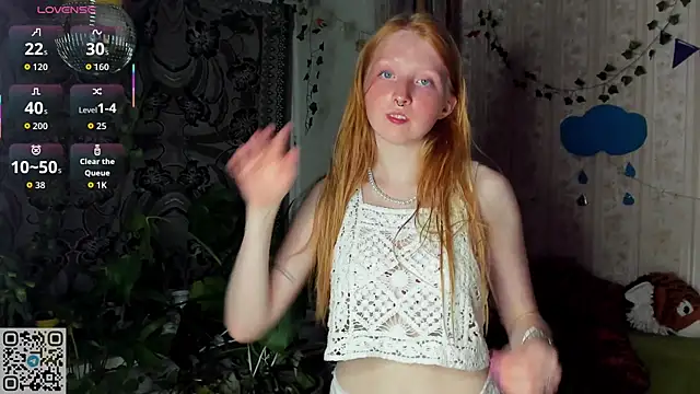 Snapshot of RitaSweety18 chatting on September 27, 6:35 pm RitaSweety18 online show from September 27, 6:35 pm