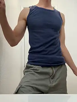 Snapshot of gymratforyouu chatting on October 8, 11:35 pm gymratforyouu online show from October 8, 11:35 pm