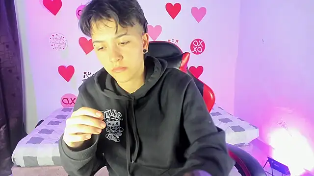 Snapshot of nicocoox chatting on February 19, 1:12 am nicocoox online show from February 19, 1:12 am