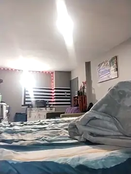 Massive Xxpounder online show from April 23, 12:01 am