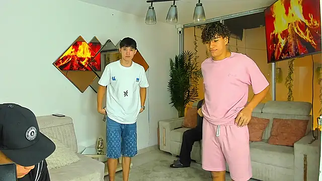 Houseofwarrios online show from March 12, 5:13 am