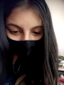 Snapshot of Sweets-jaanu chatting on April 25, 9:34 am Sweets-jaanu online show from April 25, 9:34 am