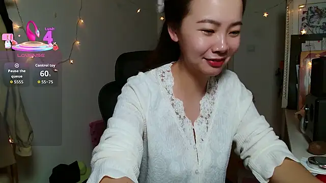 sallycui online show from October 21, 11:55 am