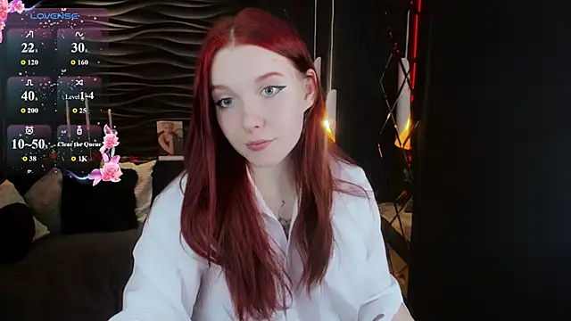 Snapshot of Layla_Glam chatting on April 29, 1:26 pm Layla Glam online show from April 29, 1:26 pm