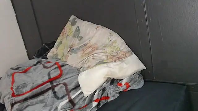 Snapshot of Punkie_Boobs chatting on September 26, 7:40 pm Punkie Boobs online show from September 26, 7:40 pm