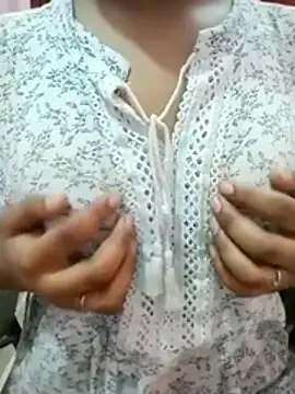 pari rani7 online show from October 22, 4:02 am