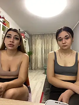 18belleskinny online show from October 19, 7:20 am