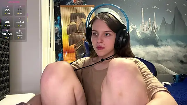 Elira Breeze online show from March 15, 6:03 pm