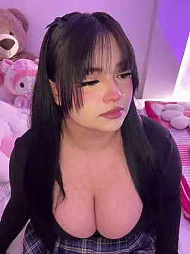 Mericute  online show from March 7, 1:24 am