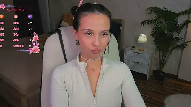 StarlitFairy online show from October 13, 6:02 am