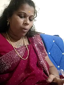 sweetqueen143 online show from January 11, 2:11 pm