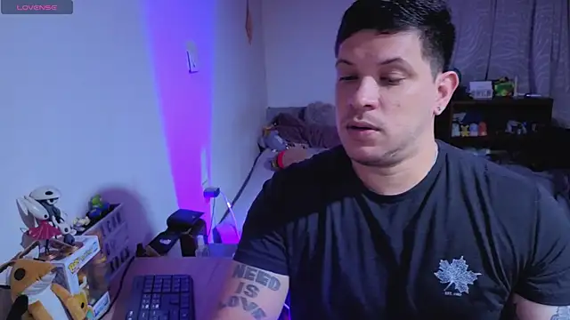 ryden 01 online show from March 14, 12:39 am