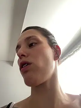 xvalentinaof online show from February 10, 8:24 pm