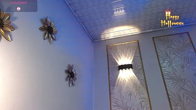 LunaaGrey  online show from October 16, 3:29 am