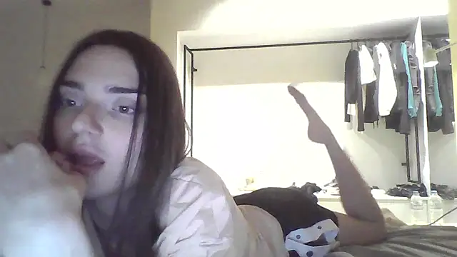 Luna Samosienko online show from September 25, 6:33 pm