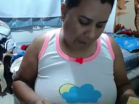 Snapshot of hotlesby_valery chatting on May 11, 2:56 pm hotlesby valery online show from May 11, 2:56 pm
