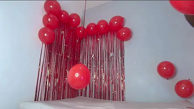 CarolinaGomez  online show from February 12, 7:42 pm