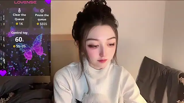 fioralba online show from December 18, 4:35 pm