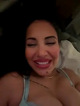 Snapshot of Stella_dauergeil chatting on October 21, 5:46 pm Stella dauergeil online show from October 21, 5:46 pm