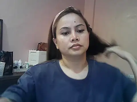 Snapshot of Amarrahlyn chatting on May 19, 9:15 am Amarrahlyn online show from May 19, 9:15 am