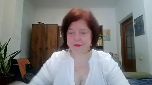 Violet Pulse online show from May 14, 4:58 pm