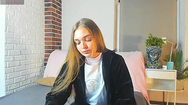 MarryLuz online show from September 28, 6:24 pm