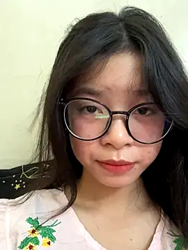 mau15  online show from October 15, 5:02 pm
