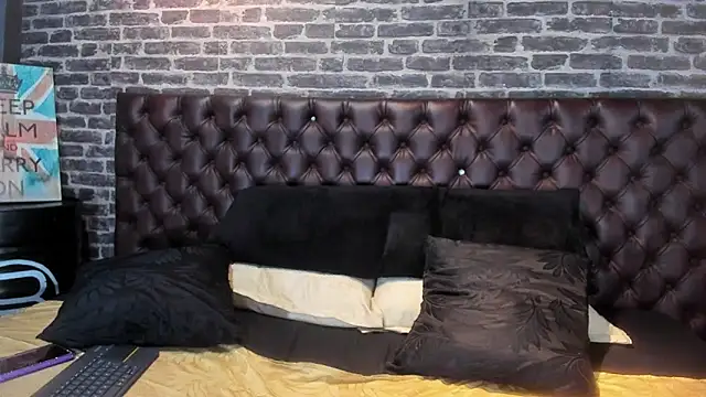 Snapshot of Meli28_ chatting on September 25, 2:10 pm Meli28 online show from September 25, 2:10 pm