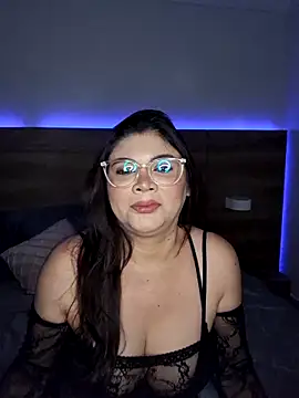 Snapshot of Meli28_ chatting on October 29, 12:02 am Meli28 online show from October 29, 12:02 am