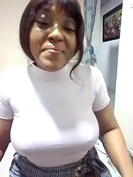 Snapshot of SONDRADAYAN chatting on September 29, 12:16 am SONDRADAYAN online show from September 29, 12:16 am