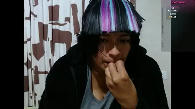 Snapshot of Acelinrose chatting on June 22, 1:07 am Acelinrose online show from June 22, 1:07 am