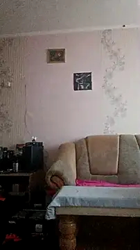 Snapshot of Adidas7217 chatting on November 9, 8:23 am Adidas7217 online show from November 9, 8:23 am