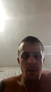 Snapshot of Adidas7217 chatting on November 10, 7:46 pm Adidas7217 online show from November 10, 7:46 pm