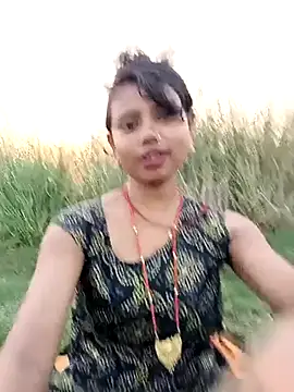Indian GIRL BR online show from October 16, 11:33 am