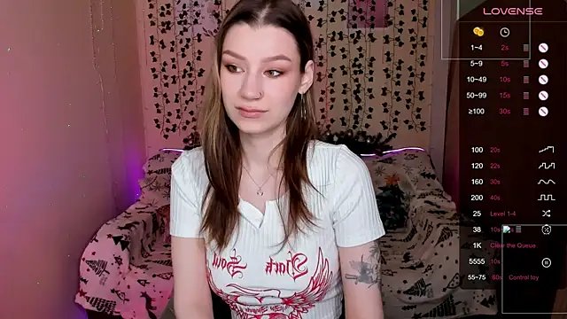 LinaBlossom  online show from December 22, 8:22 am