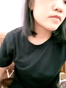 Norah-h online show from April 10, 2:55 pm