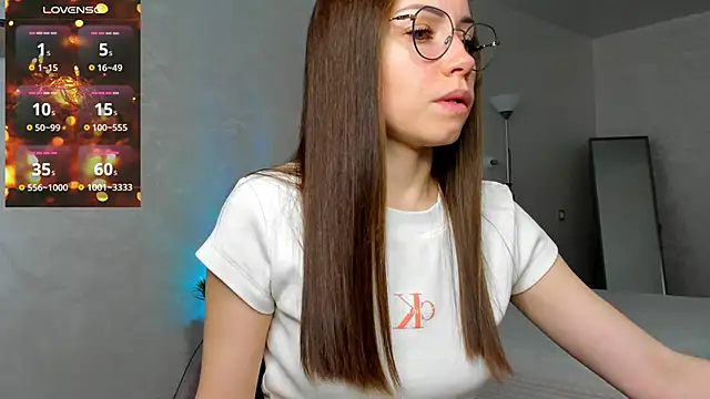 Snapshot of fun_nd_bun chatting on May 5, 1:57 am fun nd bun online show from May 5, 1:57 am