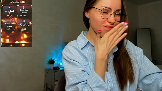 Snapshot of fun_nd_bun chatting on May 18, 4:07 am fun nd bun online show from May 18, 4:07 am